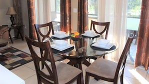 Unclassified image, 4 of 32, button - 3BR 2BAroom Townhome (Kissimmee)
