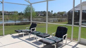 House | Terrace/patio - 4BR 3BA Pool Home in Rolling Hills (Kissimmee)