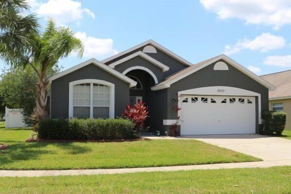 House | Front of property