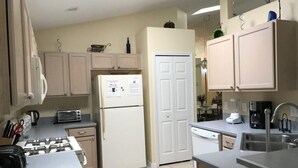Casa | Cucina privata | Macchina per tè/caffè, frigorifero, microonde, forno