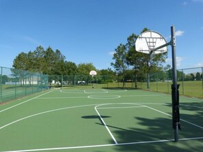House | Sport court