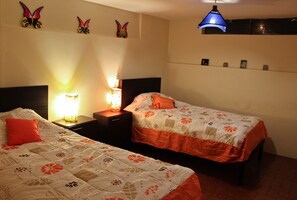 2 chambres, fer et planche à repasser, Wi-Fi gratuit