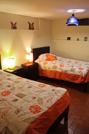 2 chambres, fer et planche à repasser, Wi-Fi gratuit