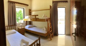 2 chambres, fer et planche Ă repasser, Wi-Fi, draps fournis