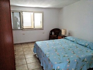 2 bedrooms