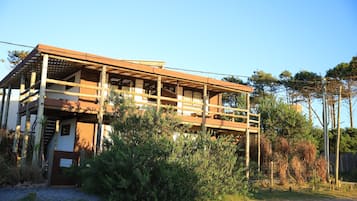 住宿正面