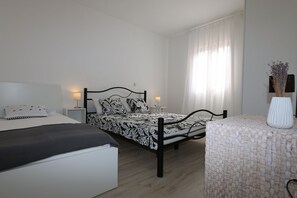 2 bedrooms, Internet, bed sheets - Apartments Balent (10044-A1) - Silo - island Krk (Silo - island Krk)