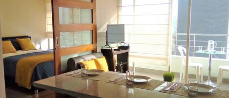 1 chambre, fer et planche à repasser, Wi-Fi