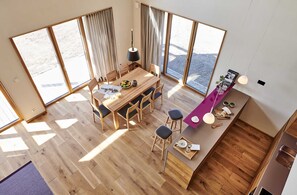 Imagen sin descripción, 4 de 32, botón