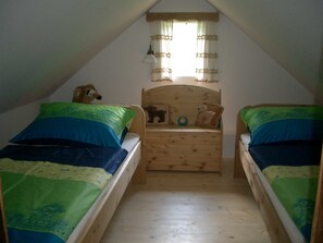 2 bedrooms, iron/ironing board, bed sheets, wheelchair access - Kellerstöckl Leitner - Kellerstöckl (Sumetendorf)