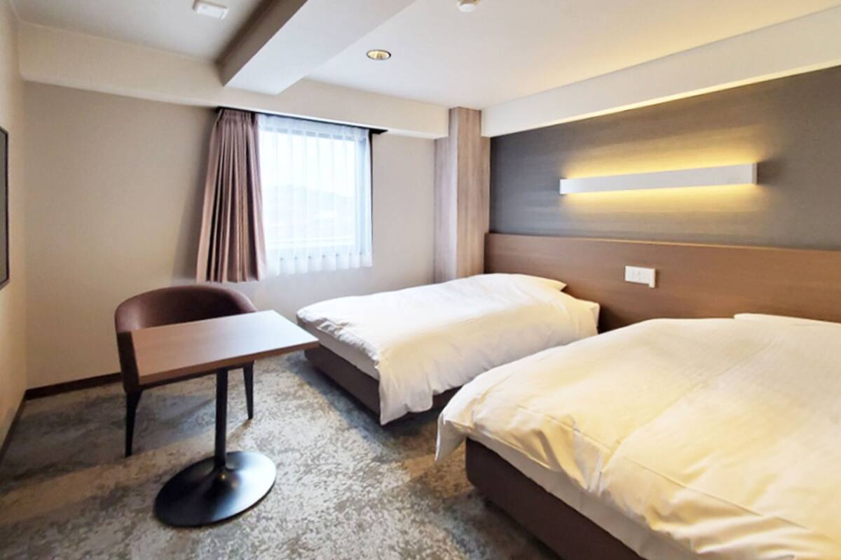 Comfort Twin kamer, niet-roken | Een bureau, gratis wifi, beddengoed, rolstoeltoegankelijk