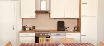 Lilians modern apartment in historical city center