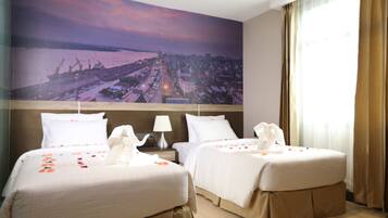 Deluxe Double or Twin Room, 1 Double or 2 Twin Beds | Minibar, in-room safe, desk, laptop workspace