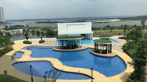 Outdoor pool - BORA Hotel Apartment - Danga Bay (Johor Bahru)