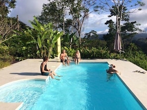Outdoor pool, free pool cabanas, pool loungers - Royal Palm Villas (Cóbano)