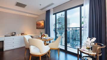 Suite (King) | Vista a la playa o el mar