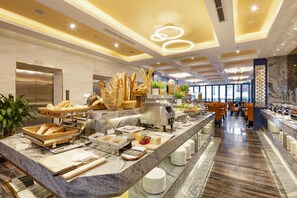 Breakfast buffet - Erica Nha Trang Hotel (Nha Trang)
