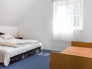 2 bedrooms