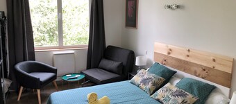 Studio tout confort - Jardin et stationnement gratuit