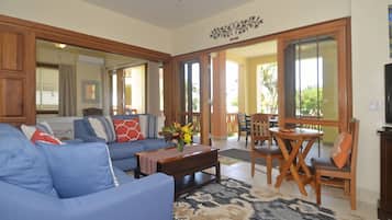 Smart TV, DVD player