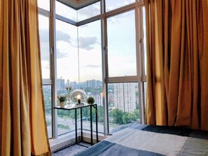 Apartment, 3 Bedrooms  A | 3 bedrooms, individually decorated, individually furnished, desk - Kiara Residence 2 by Dash (Kuala Lumpur)