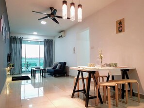 Appartement | Dineren op de kamer