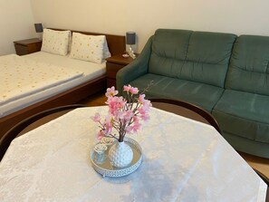 1 Schlafzimmer, Zimmersafe, WLAN, Bettwäsche