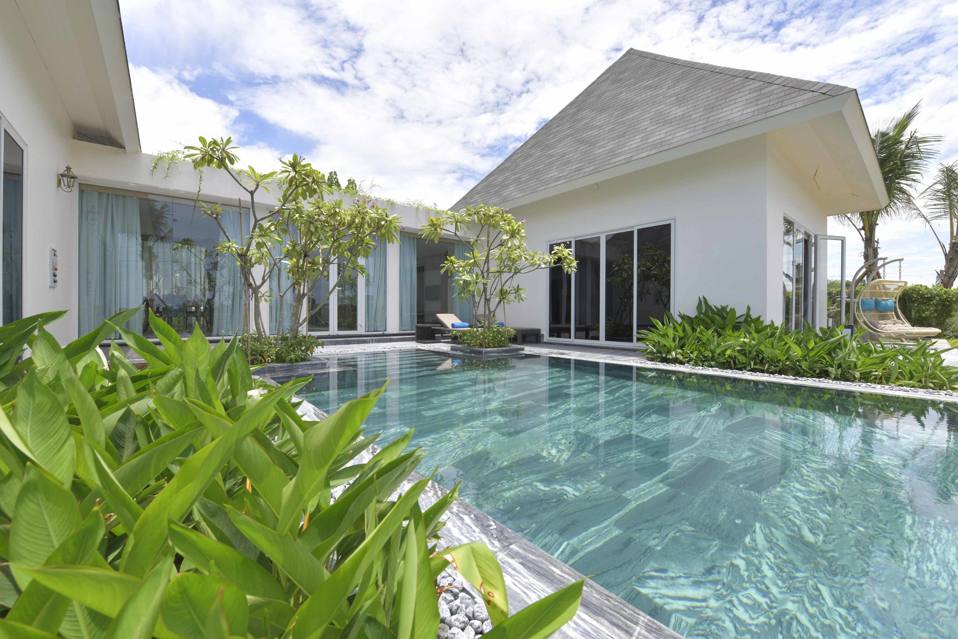 Cocoland Luxury 2 Bedrooms Villa | Hypo-allergenic bedding, minibar, in-room safe, desk