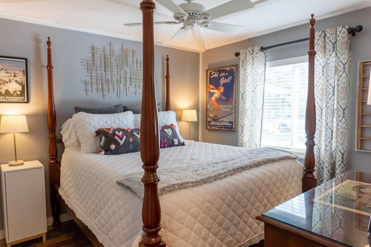 1 bedroom, iron/ironing board, WiFi, bed sheets