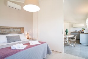 1 chambre, fer et planche à repasser, Wi-Fi gratuit, draps fournis