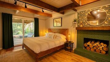 4 chambres, lit avec matelas en mousse à mémoire, bureau