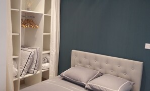 1 chambre, bureau, fer et planche à repasser, Wi-Fi gratuit