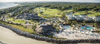 Beach House-POOL Access-0.4 Miles from the Ocean 
STR25-000614