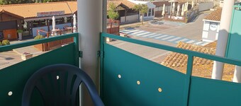 Beautiful T3 apartment by the ocean