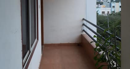Vizag 3 BED ROOM ENTIRE FLAT FOR CUTE AND CLEAN STAY
