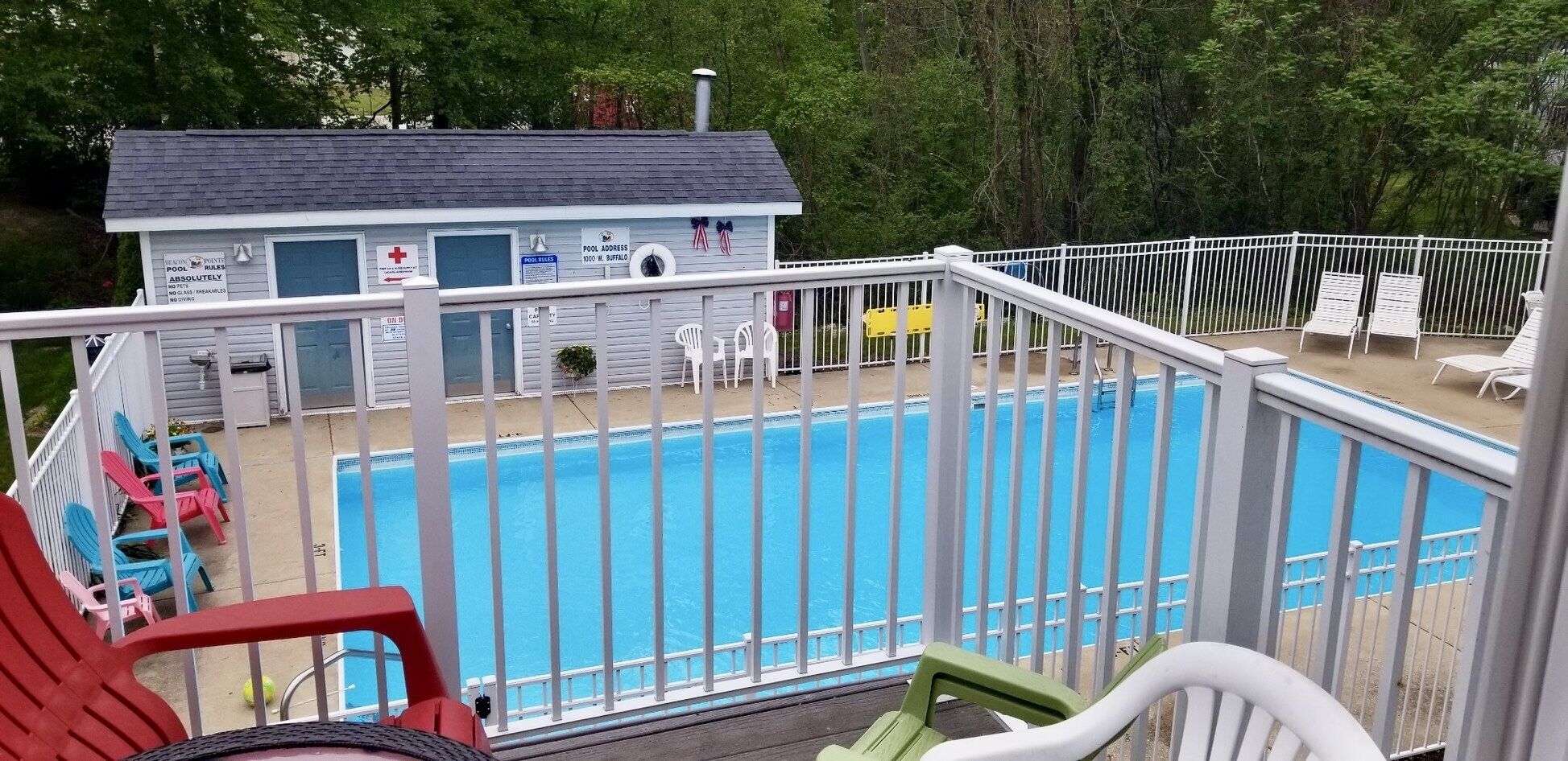 New Buffalo home away from home. 3 BR Condo w/  Pool.  Close to the Beach!