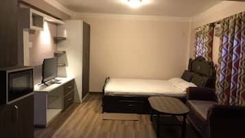 2 bedrooms