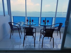 Dining - Spectacular Views, Nice Apartment. (Cartagena)