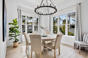 Dining - Luxury Home with Pool and Spa! 4 Minutes to the Beach! - Feelin' Beachy (Holmes Beach)