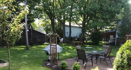 Historic Bristol Town Center Apartment