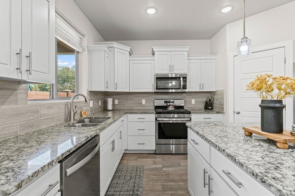 Fridge, microwave, oven, stovetop