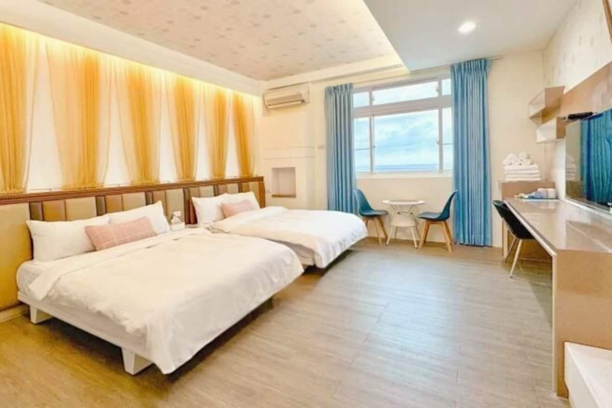 Blackout drapes, soundproofing, WiFi (free), bed sheets