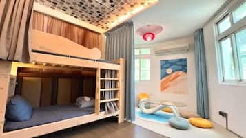 Economy Shared Dormitory, Mountain View | Blackout drapes, soundproofing, free WiFi, bed sheets