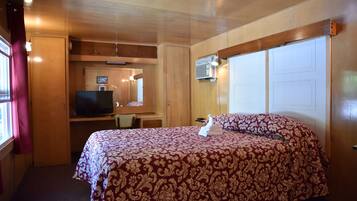 Chambre Classique, 1 grand lit | Wi-Fi gratuit, draps fournis