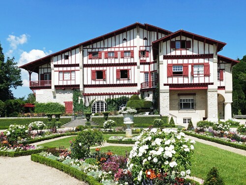 Charming Small Cottage in Soule