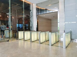 Lobby - Binjai 8 Premium SOHO by TL (Kuala Lumpur)