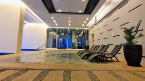 Pool - Binjai 8 Premium SOHO by TL (Kuala Lumpur)