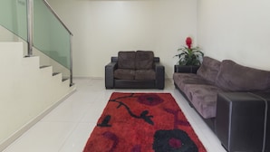Lobby - OYO 1136 PD Star Hotel (Port Dickson)