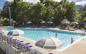 Seasonal outdoor pool - Résidence Odalys Acqua Bella (Poggio-Mezzana)