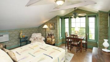 1 bedroom, iron/ironing board, bed sheets